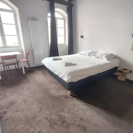 3 Personnes Quartier Chartrons Avec Climatisation Daire