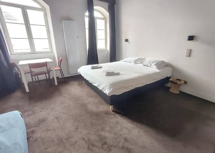 3 Personnes Quartier Chartrons Avec Climatisation Апартаменты